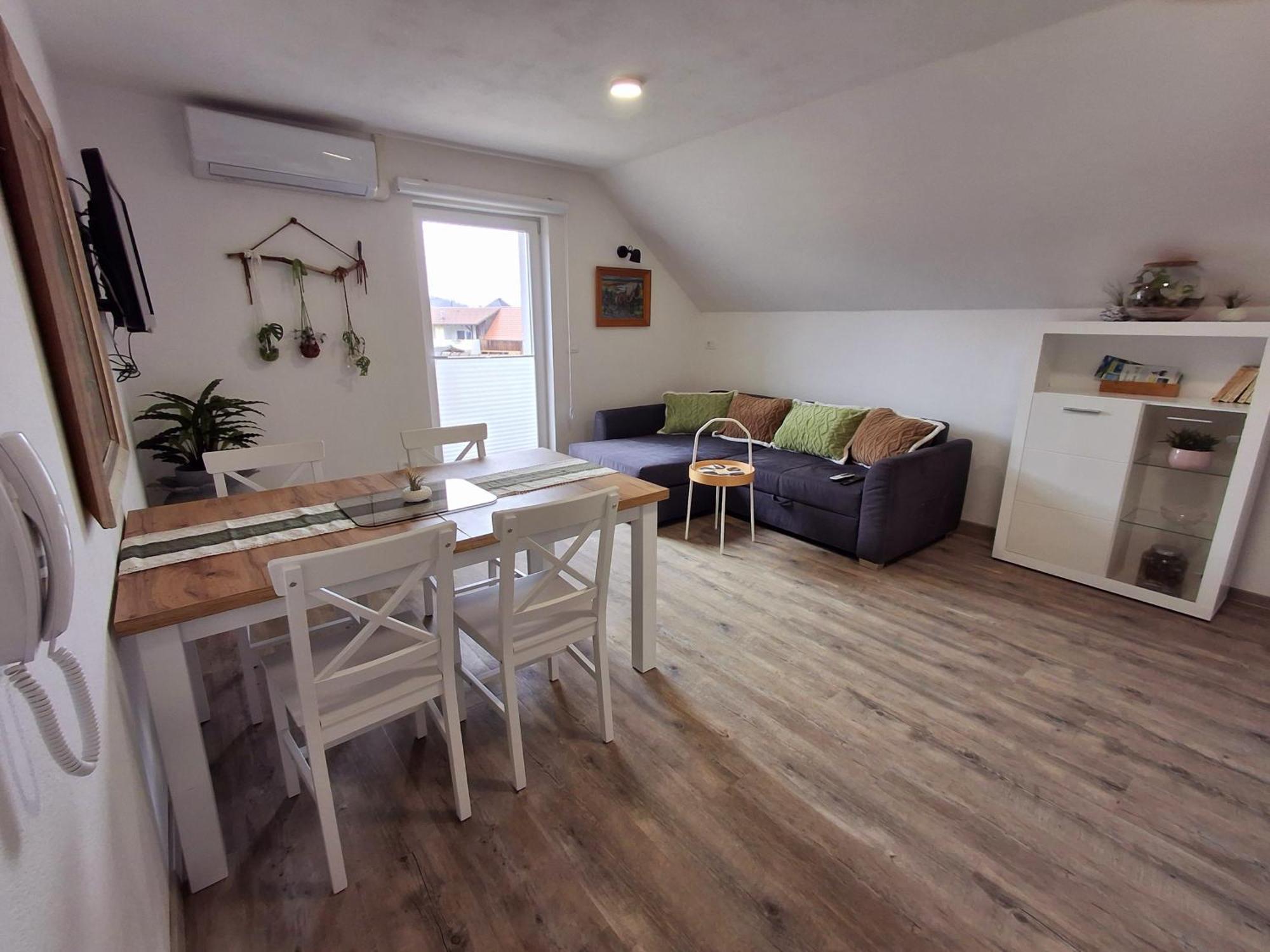 Apartment Alpipond Kamnik Buitenkant foto